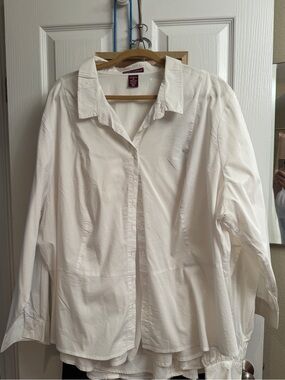 Jessica London White Collared Button Shirt